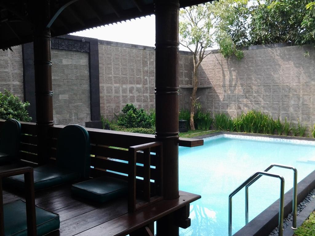 Rumah Anda Bandung Eksteriør billede