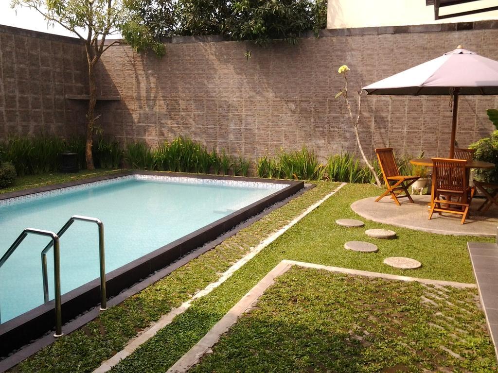 Rumah Anda Bandung Eksteriør billede